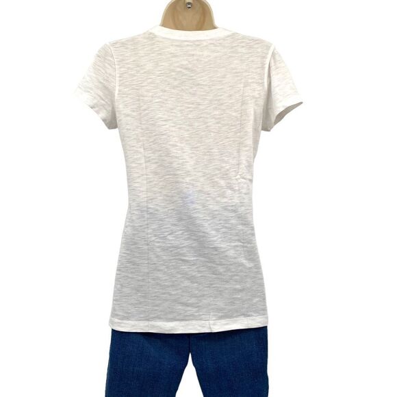 Disney Magic Kingdom Tee Size M - Picture 3 of 5